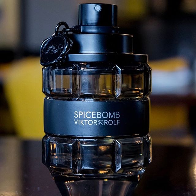 If you want a cologne that gets constant compliments try Spicebomb. See my full review at Iron & Tweed by clicking the link in my bio. ⠀
⠀
#fragrance #perfume #cologne #scent #scentoftheday #fragrancecollection #eaudeparfum #menswear #fashion #sartorial #style #menwithclass #mensfashion #mensstyle #ootd #gq #sprezzatura #wiwt #dapper #look #tailoring #mnswr #menwithstyle #nofilter #instagood #photooftheday #ironandtweed If you want a cologne that gets constant compliments try Spicebomb. See my full review at Iron & Tweed by clicking the link in my bio. ⠀
⠀
#fragrance #perfume #cologne #scent #scentoftheday #fragrancecollection #eaudeparfum #menswear #fashion #sartorial #style #menwithclass #mensfashion #mensstyle #ootd #gq #sprezzatura #wiwt #dapper #look #tailoring #mnswr #menwithstyle #nofilter #instagood #photooftheday #ironandtweed